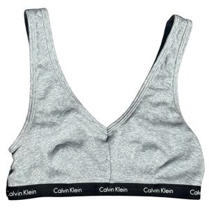 Calvin Klein - Ribbed Lightly Lined Bralette - EUC